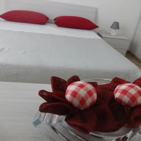 Fedra Apartment *